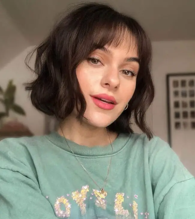 Chic Wavy Bob Transformation
