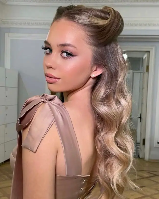 Half-Up, Half-Down Grace