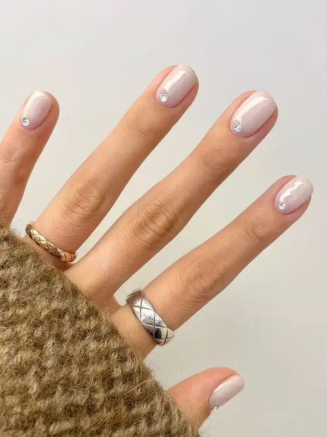Nude Nails with Sparkling Touch