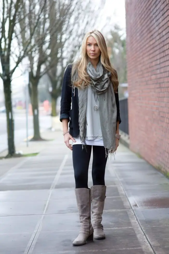 Oversized Gray Cardigan with Chunky Scarf