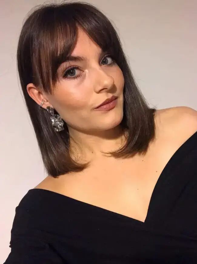 Chestnut Bob with Soft Face-Framing Bangs