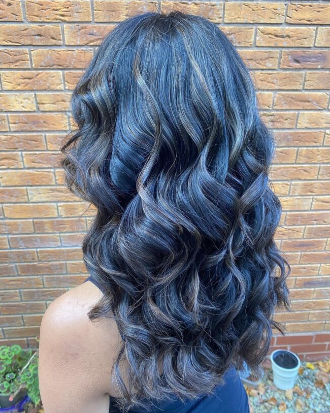 Timeless Luxurious Waves