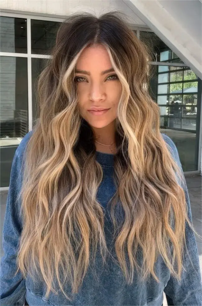 Radiant Summer Waves