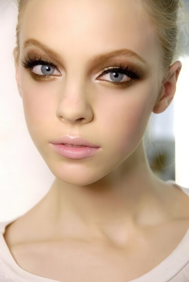 Golden Brown Eyes with Soft Pink Lips
