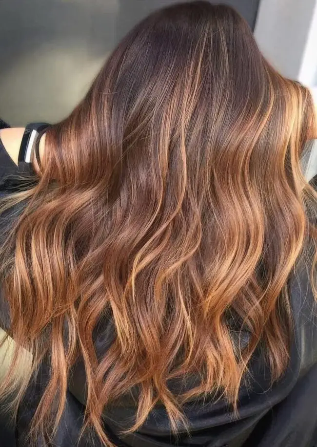 Sun-Kissed Caramel Waves with Depth
