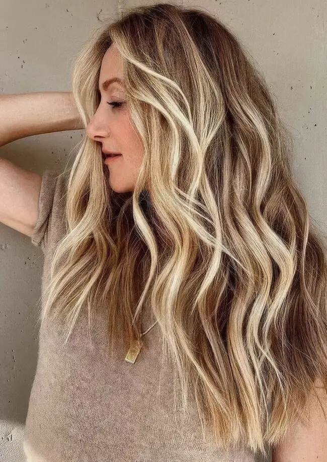 Best Color Trends for Beach Wave Hairstyle