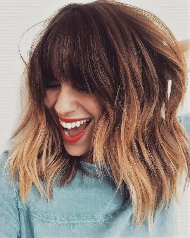 Caramel Fringe Bangs with Effortless Chic