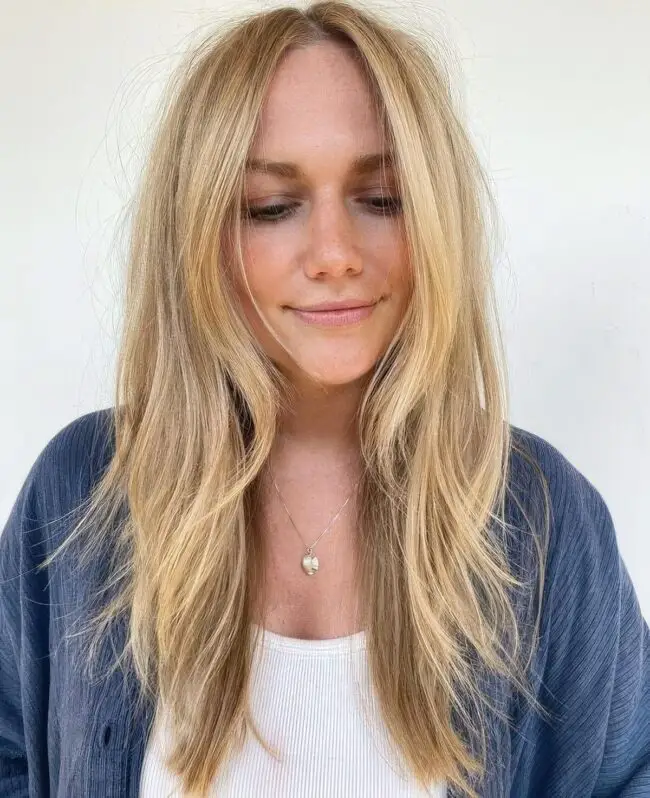 Sunlit Blonde Waves with Effortless Flow