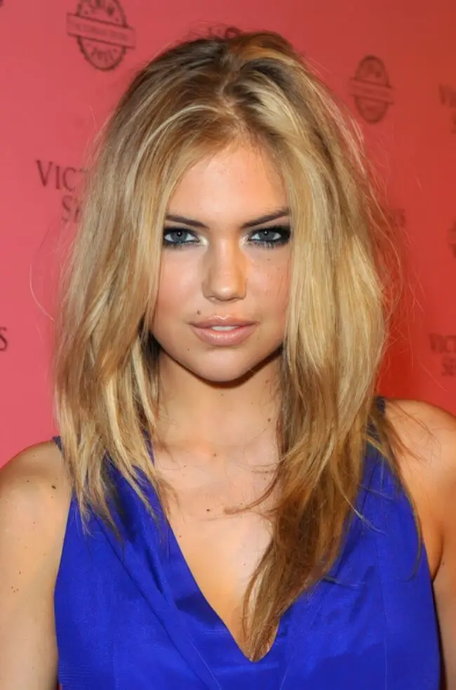 Dramatic Smoky Eyes with Tousled Hair