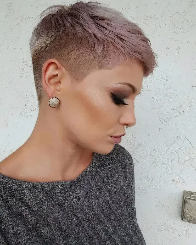 25 Short Pixie Haircuts With Cute Styling Tips - Cafe Makeup
