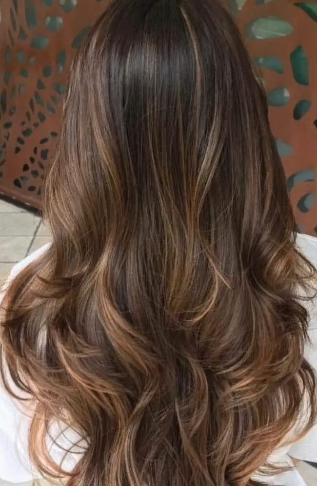 Long Waves with Sun-Kissed Highlights
