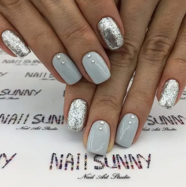 Glimmering Gray Nail Magic