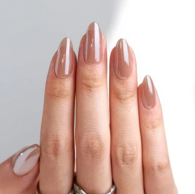 Autumn’s Rich Nail Trend