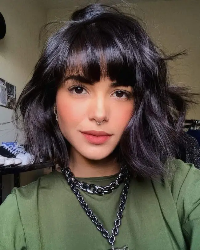 Fringe Bangs with Blunt Waves Style