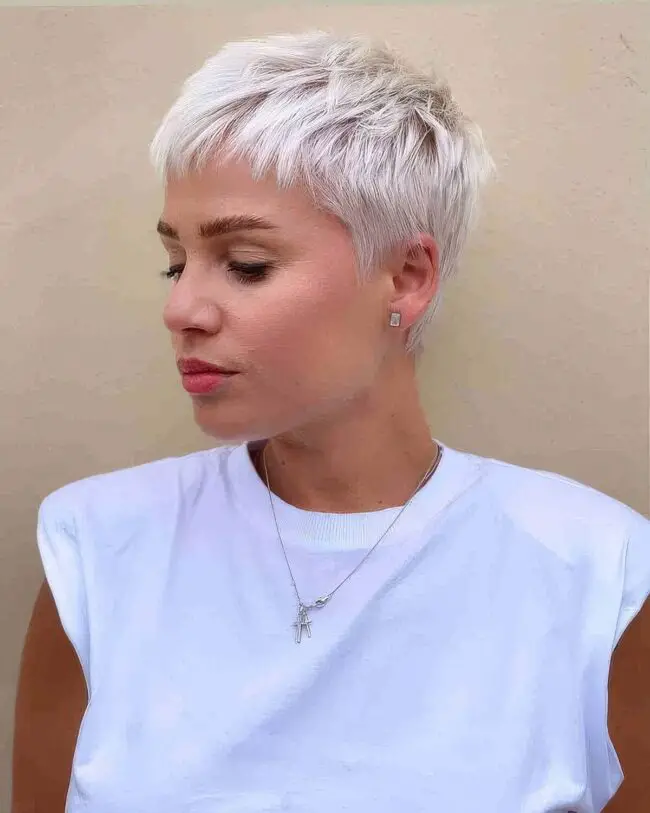 Breezy Blonde Pixie Style
