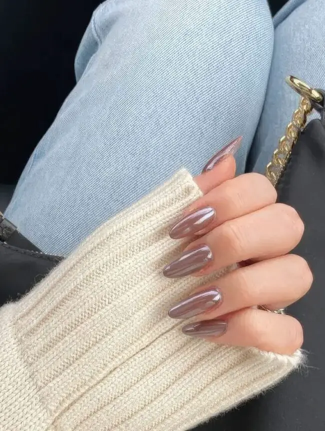 Radiant Nail Glamour