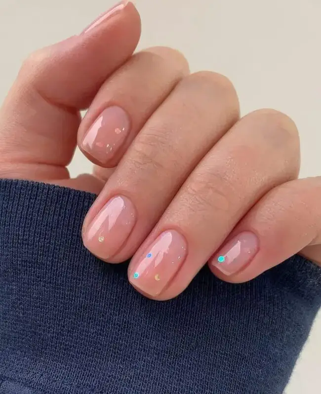 Radiant Nail Glow