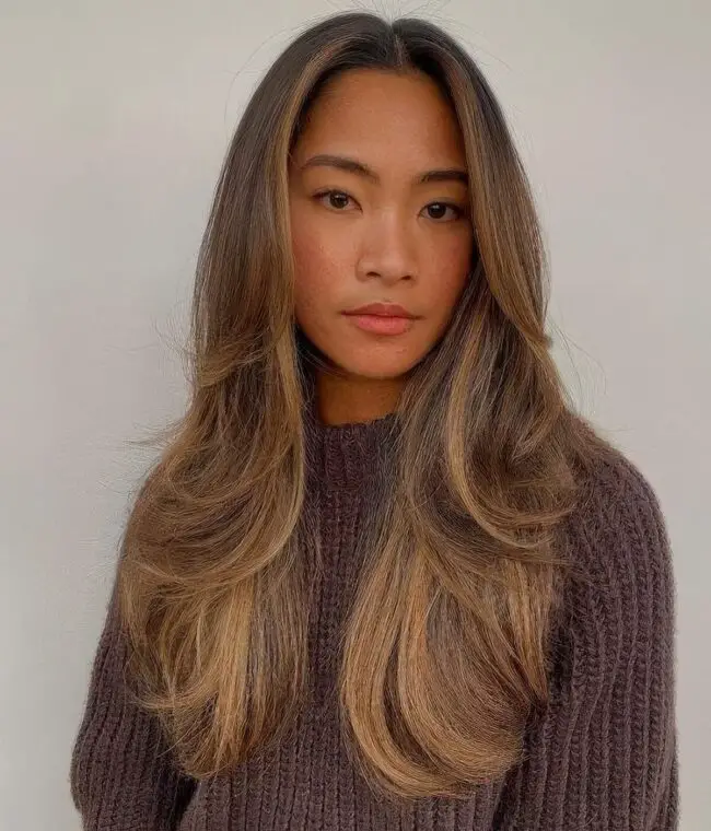 Caramel Highlights with Effortless Waves