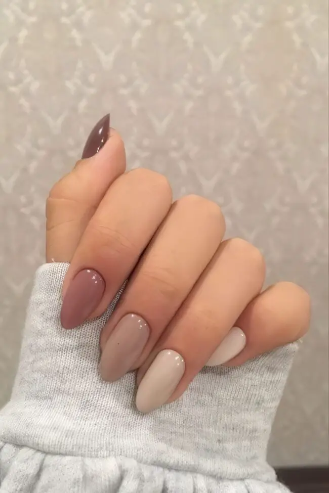 Cozy Monochrome Nail Magic