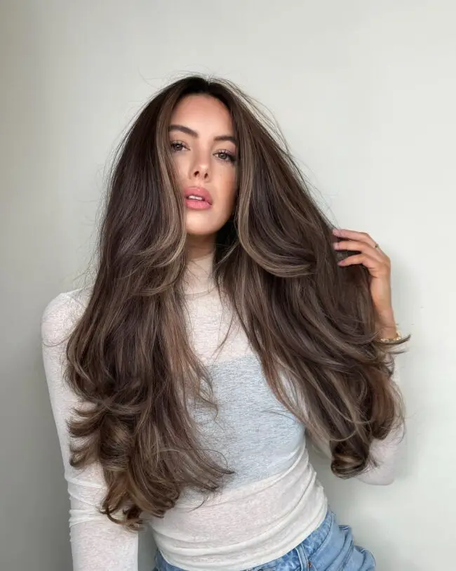 Trendy Brown Hair with Balayage Highlights