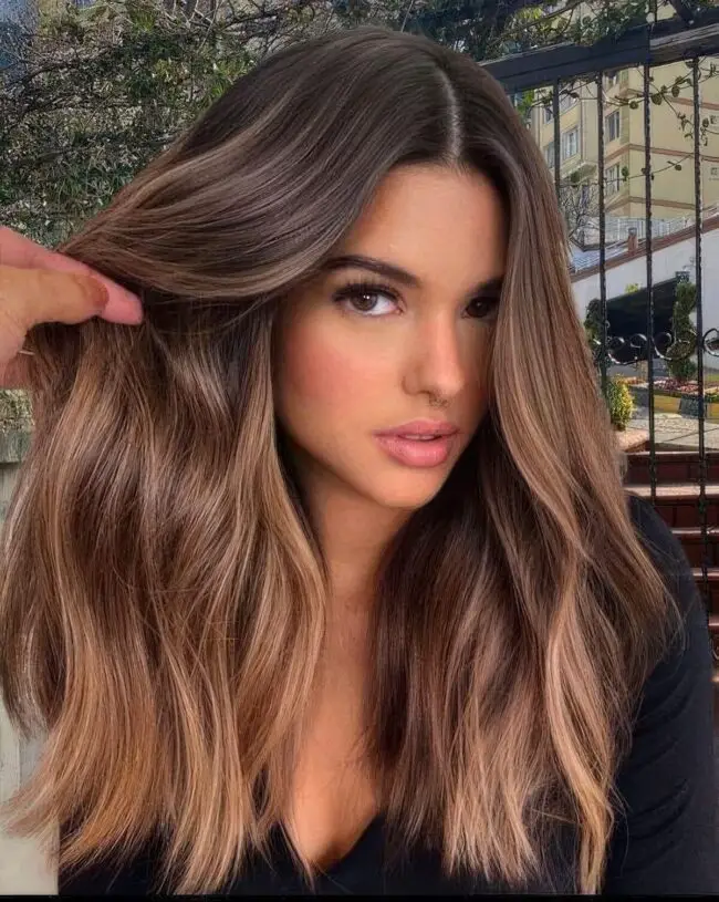 Chocolate Caramel Waves with Volume