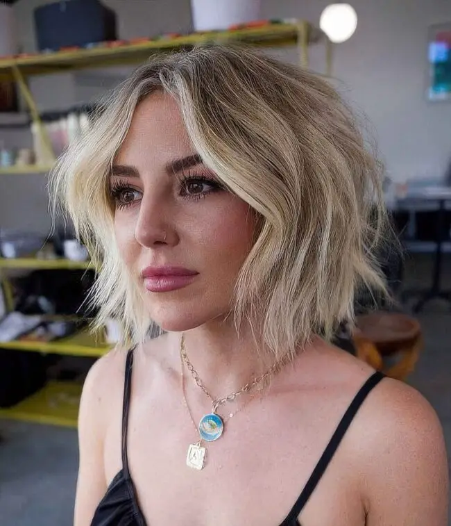 Light Blonde Layered Bob with Waves