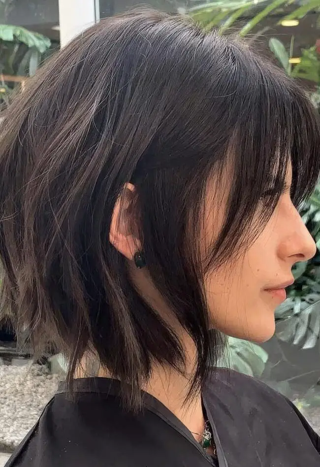 Chic Textured Bob in Rich Hues