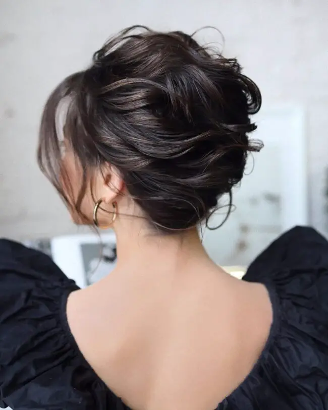 Sophisticated Romantic Bun