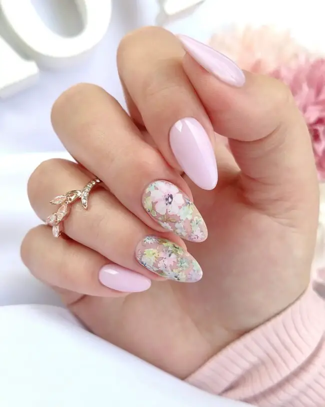 Subtle Floral Whisper