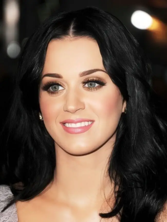 Radiant Skin with Soft Pink Lips