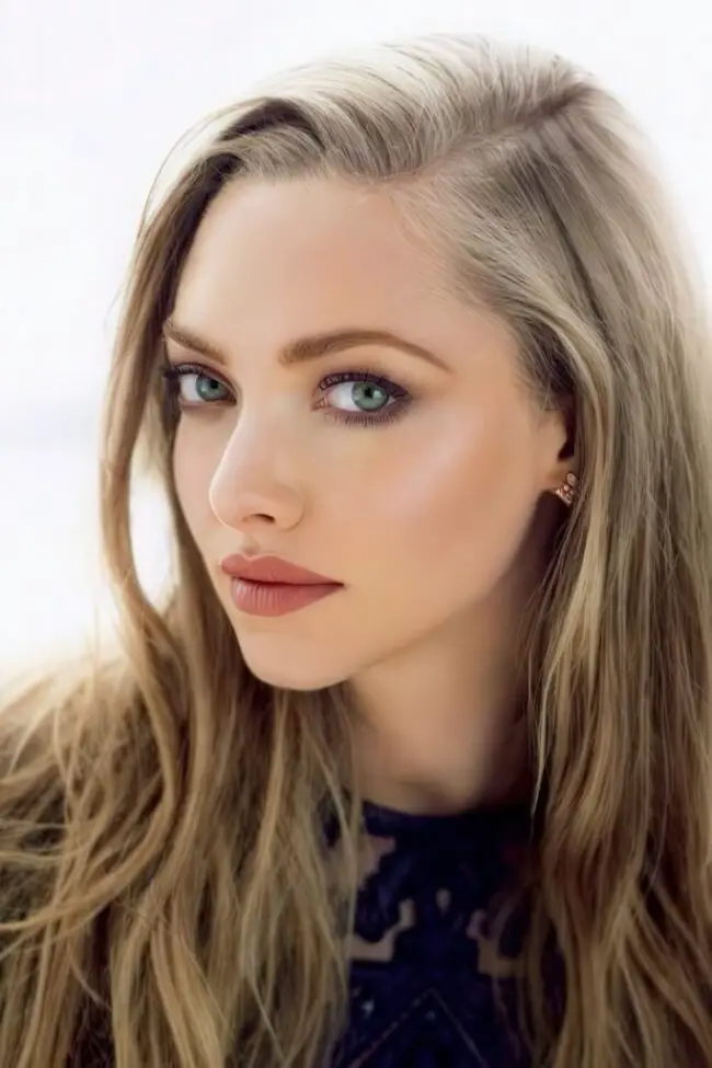 Natural Glow with Earthy Elegance