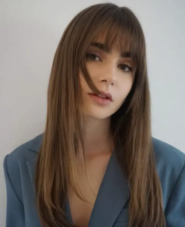 Fringe Bangs with Caramel Highlights