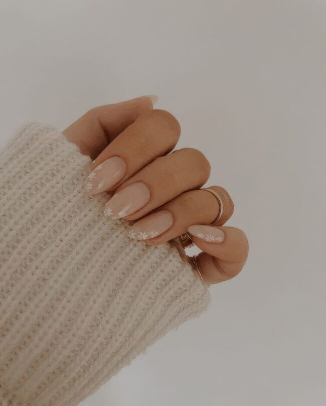 Nature-Inspired Nail Beauty