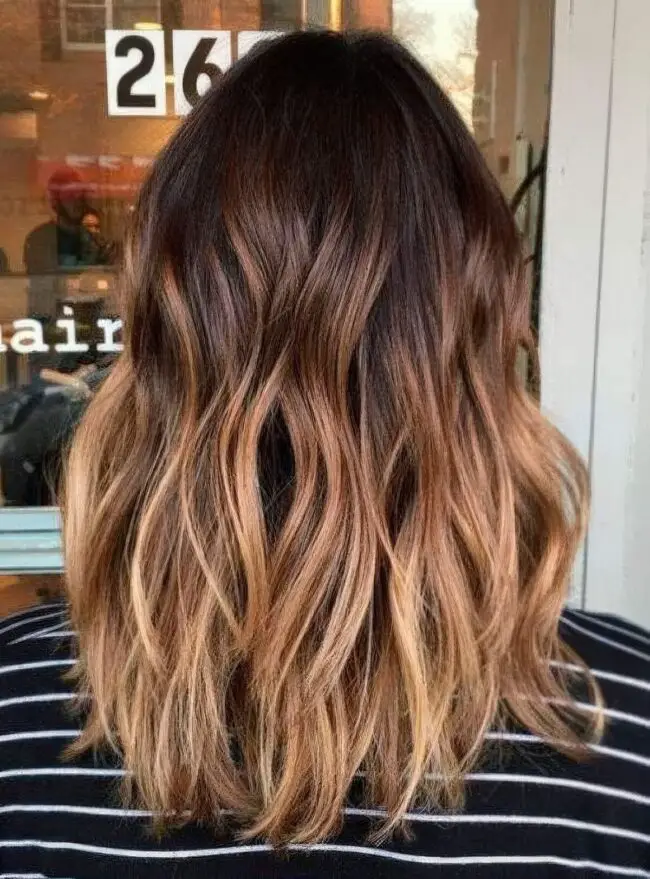 Radiant Caramel Waves