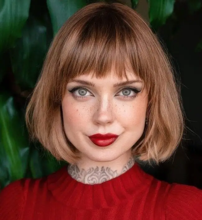 Fringe Bangs: Soft Texture with Depth