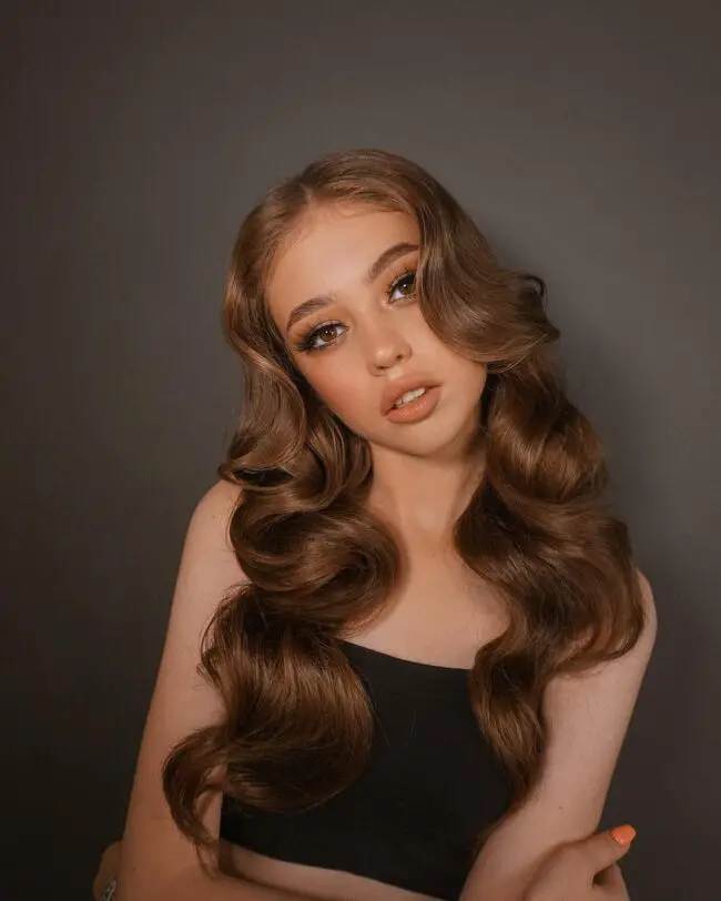 Classic Hollywood Waves