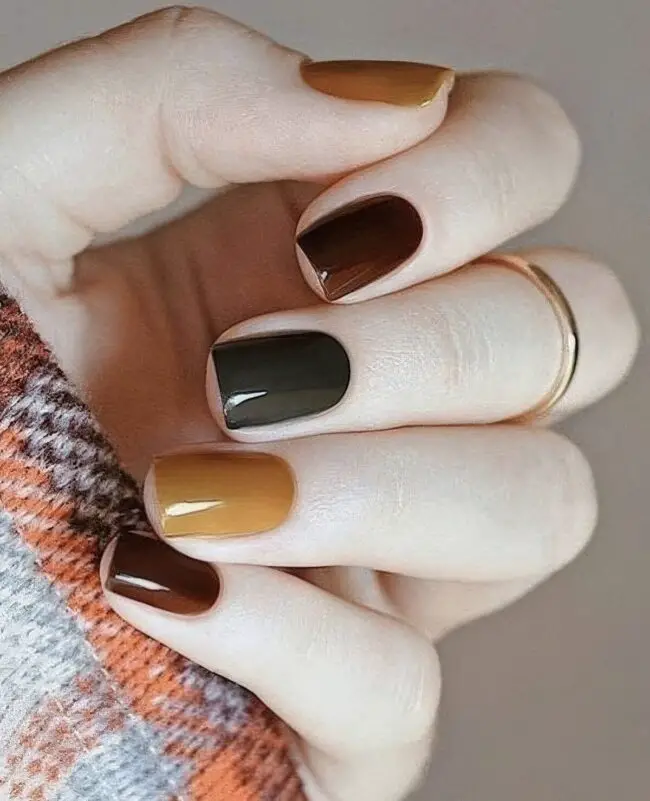 Autumn-Inspired Nail Magic