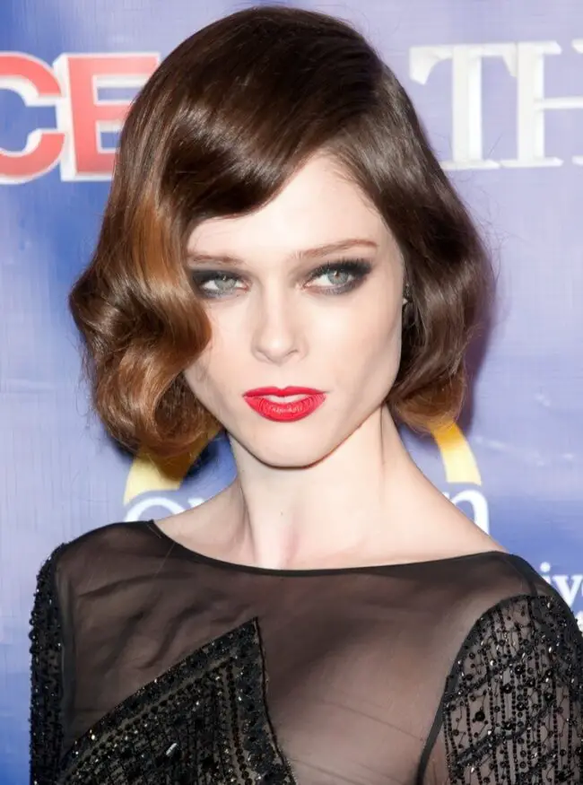 Dramatic Red Lip with Vintage Hollywood Flair