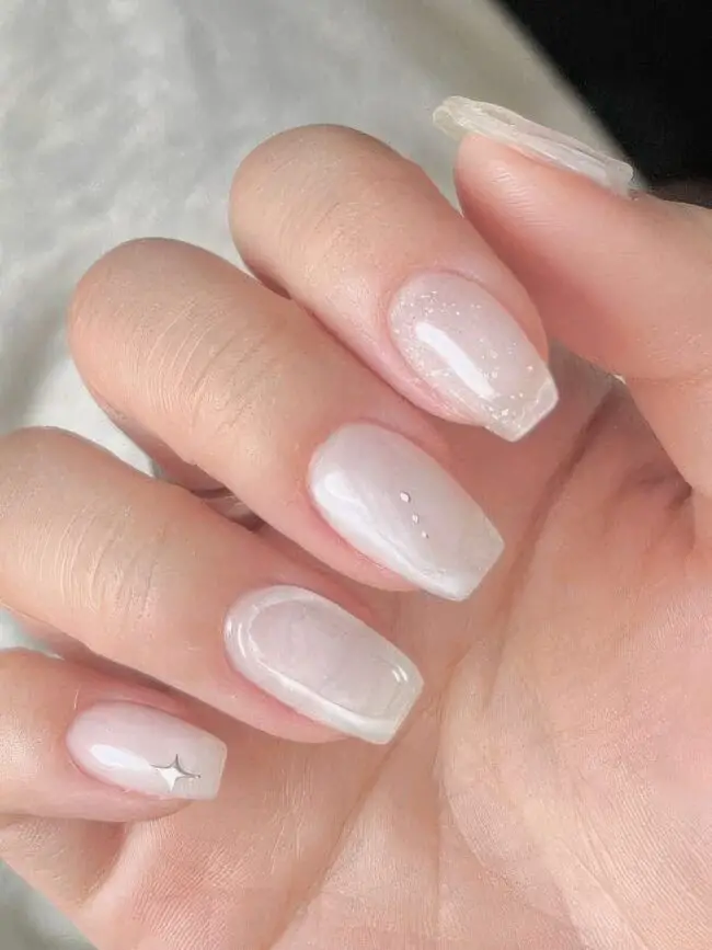 Radiant Nails with Magic