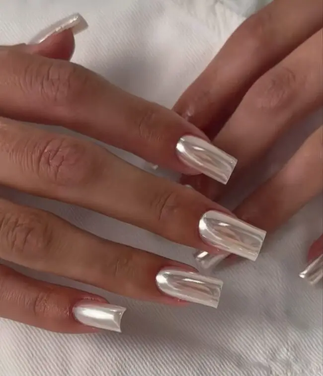 What are Glazed Donut Nails?