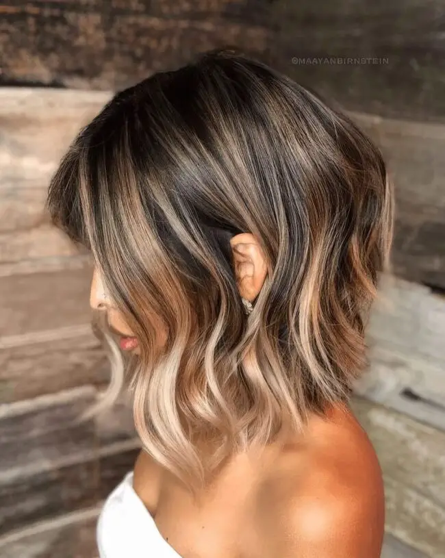 Wavy Bob with Warm Balayage Highlights