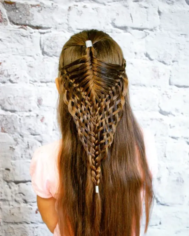 Intricate Ladder Braid for a Unique Style