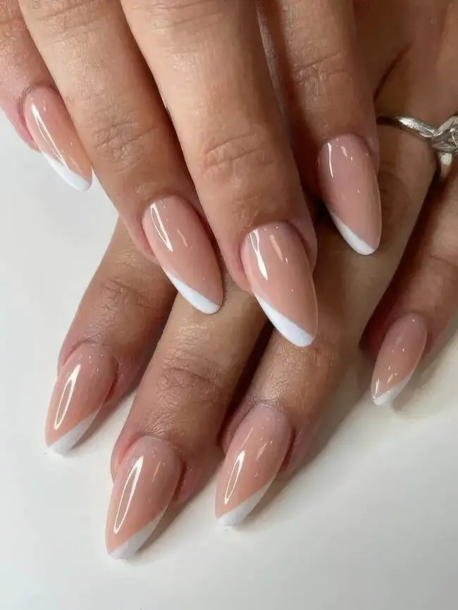 Chic Pointed Nail Designs