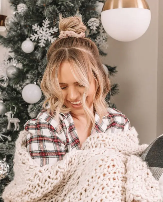 Cozy Christmas Bun with Plaid Detail