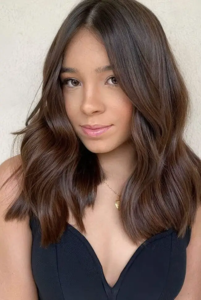 Effortlessly Chic Waves