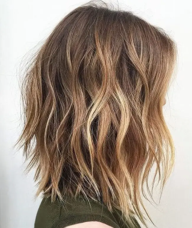 What Are Ideal Wave Styles for Medium-Length Hair?
