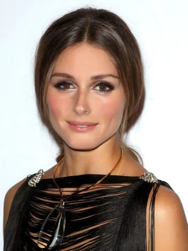 Smoky Eyes and Radiant Skin Harmony