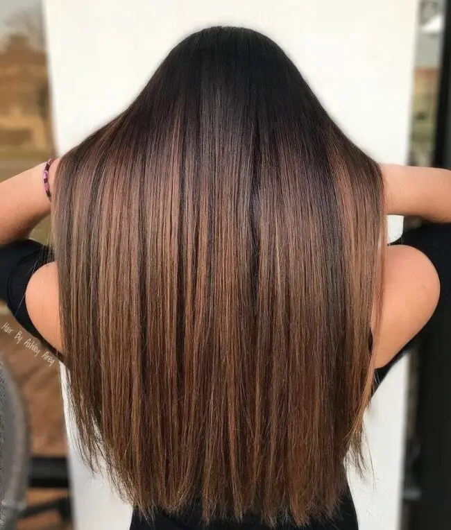 Radiant Brown Layers with Sun-Kissed Highlights