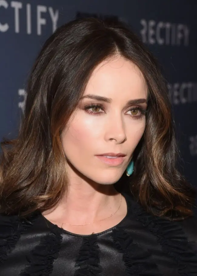 Natural Glow with Earthy Eye Tones