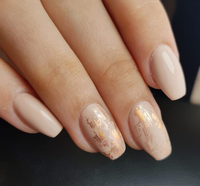 Nude Nails with Golden Accents